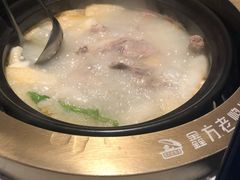 酸萝卜老鸭锅-gleeglee乐溢亦茶(合生汇店)