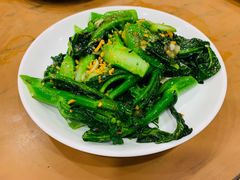蒜蓉炒芥兰-坤记煲仔小菜(西环店)