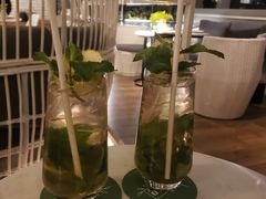 -Oasis Bar & Grill