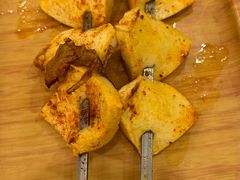 -乡村馕坑肉·烧烤·新疆菜·本地人更爱吃(阿勒泰首店)