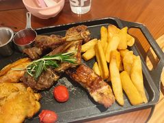 -灵意咖啡·西班牙美食(汕头金平万达广场店)