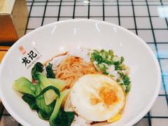 -湘人龙记老长沙米粉(华普国际大厦店)
