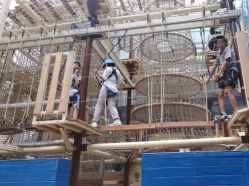 -PIPIKINGDOM皮皮王国欢乐号(欢乐海岸购物中心店)