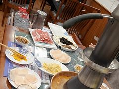 -楼外楼大刀肉传统火锅(西安大路店)