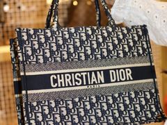 -109度二手奢侈品手表包包珠宝回收(新天地店)