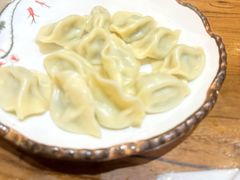 -东来菜馆•手抓海鲜家常菜•海鲜锅贴(鸽子窝店)