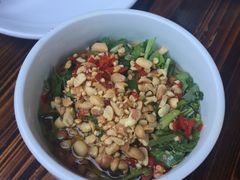 超级霸道的油碟-小向麻辣烫(天街总店)
