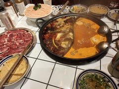 -旧街市鲜货老火锅(大光路店)