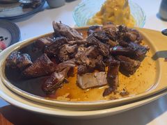 -八府香鸭·啫啫煲(华山路店)