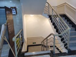 点击看大图 -深圳阳光医疗美容医院·旗舰店