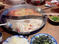 -萍姐火锅·公路夜市(武汉首店)