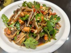 -湘潭九龙鱼头店(城南西路店)