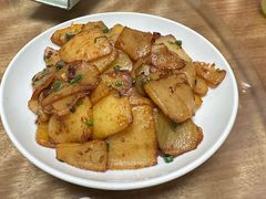 -芦茨金富饭庄·25年老字号·专做稻草鸡