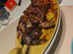 -八府香鸭·啫啫煲(华山路店)