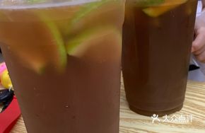 Fresh Peach Hand-Beaten Lemon Tea