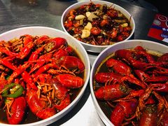 -龙巢盱眙龙虾·牛蛙·烧烤宵夜(八卦岭店)