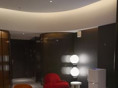 -朵兰达V酒店(长沙砂子塘地铁站店)