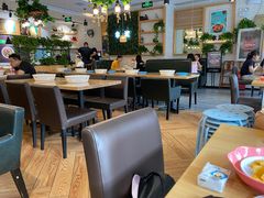 大堂-拿渡·水煮鱼麻辣香锅(王府井奥莱·香江小镇店)