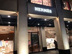 -HERMES(湖滨银泰in77店)