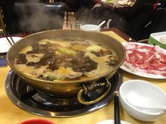 -香满锅老北京羊蝎子火锅·家常菜(新街口店)