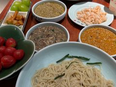 -裕兴记•蟹黄面馆(人民广场店)