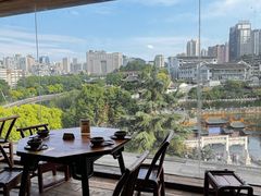 -包整·丝娃娃(甲秀楼景观店)