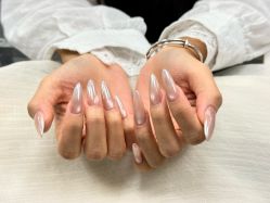 -芊屿芊浔美甲