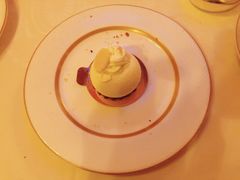 Dessert&nbsp;-The Ritz Restaurant