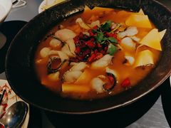 -江宴渔村·鱼鲜土菜(紫荆广场店)