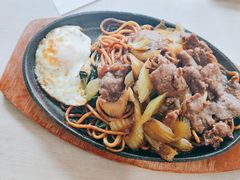 铁板牛肉炒面-王家沙点心店(西康路店)