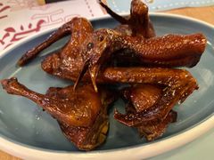 乳鸽-一笼小幸运