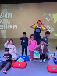 -小鸡哆哆故事屋·儿童乐园(嘉里城店)