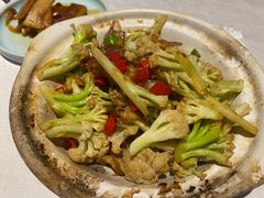 砂锅有机菜花-鄱阳湖·江西小炒·瓦罐煨汤(五道口店)