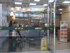 门面-赛百味SUBWAY(凯德mall大峡谷店)