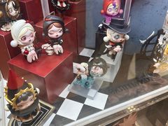 -泡泡玛特POPMART(蓝色港湾店)