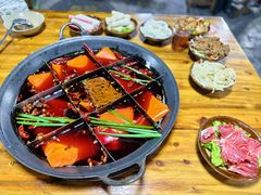 -正南齊北重庆老火锅(光华村直营店)