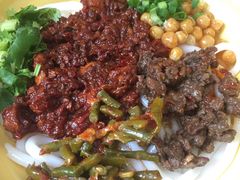 鸡牛对半米粉-吴佳拌米粉(川大店)