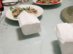 -宾朋海鲜美食餐厅·特色美食(兴海路店)