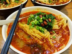-螺小胖柳州螺蛳粉(钟楼总店)