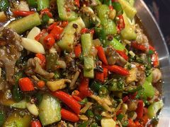 逗是子姜馋嘴蛙-郭婆婆疯子鸡·土货江湖菜馆