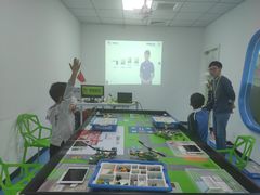 -童程童美少儿编程乐高机器人(红谷滩校区)