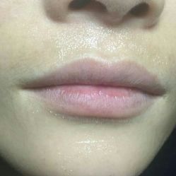 -悦妍韩式半永久纹眉纹绣