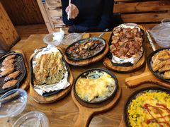 -老东镇啤酒屋海鲜加工·蒸汽海鲜·海鲜烧烤(台东店)