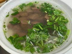 馋口鸭血汤-馋三尺蟹粉小笼(人民广场店)