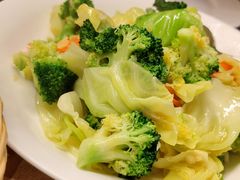 炒杂菜-船屋葡国餐厅