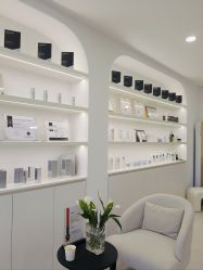 -JNK皮肤管理中心