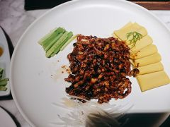 -京味斋·北京烤鸭(华威桥北工大店)