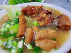 牛腩肥肠面-珍珍小食店(西华路店)