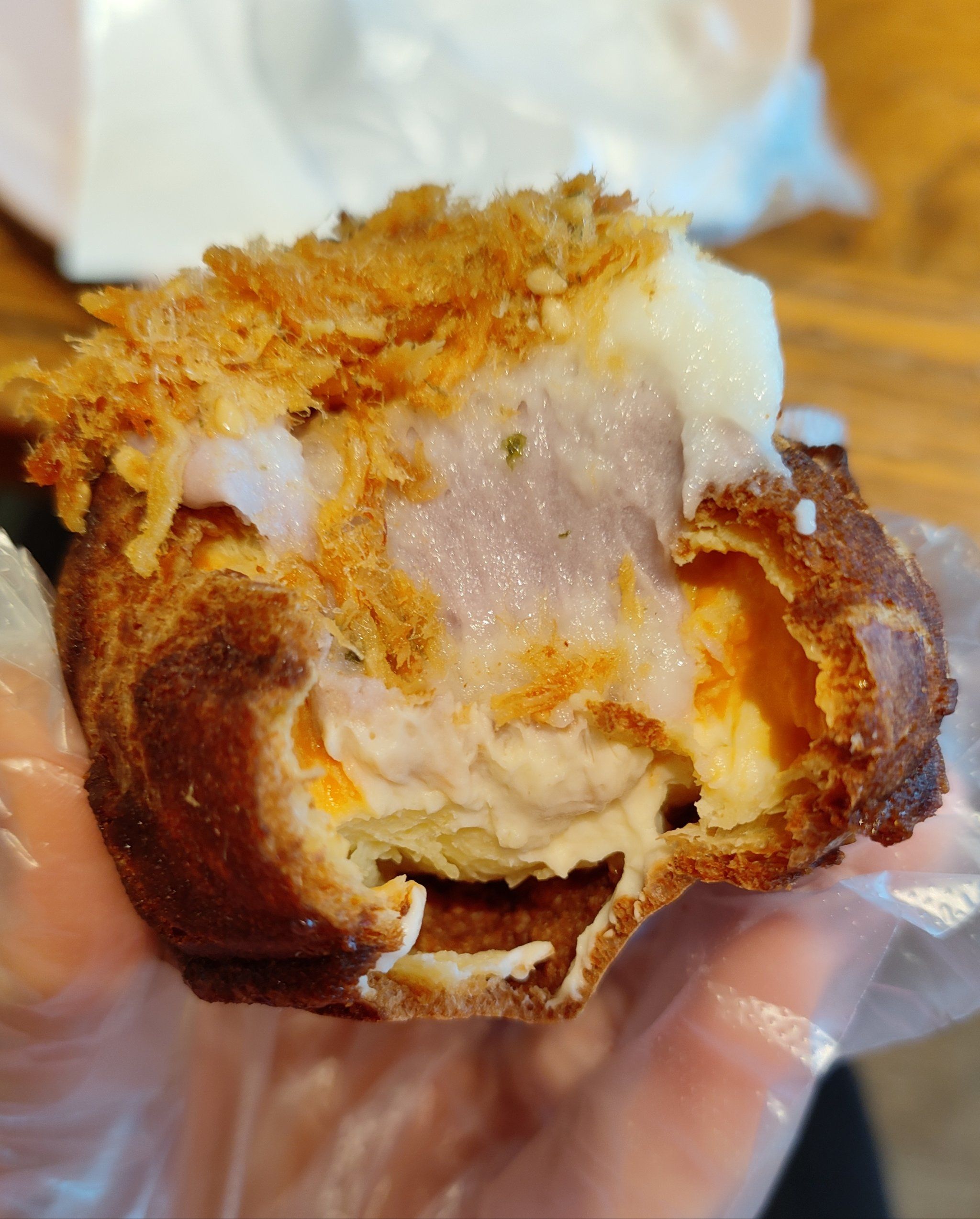 赶大早吃上了这个泡芙