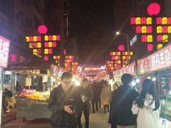 -正宁路小吃夜市